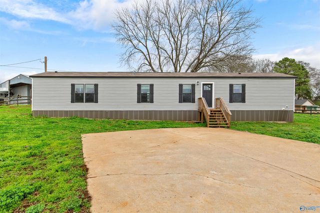 1038 New Market Road, New Market, AL 35761