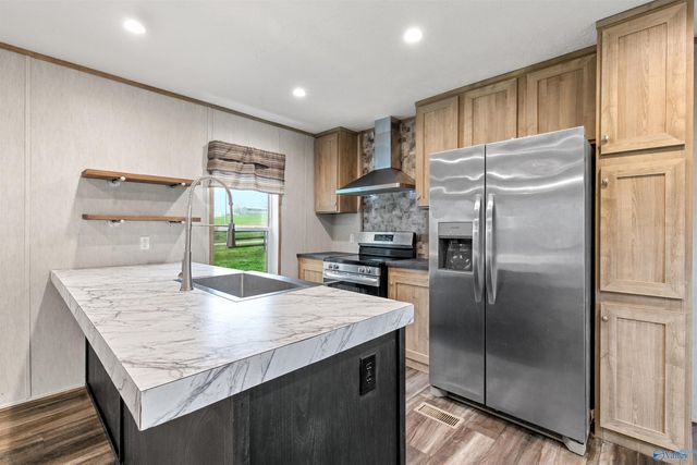 1038 New Market Road, New Market, AL 35761