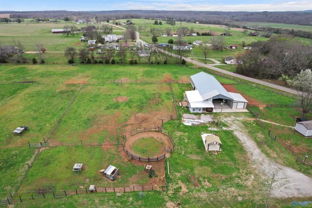 1038 New Market Road, New Market, AL 35761