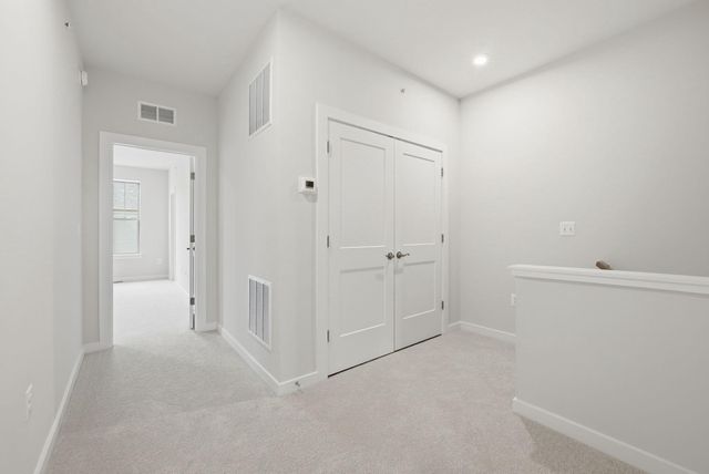 1104-B DABNEY DR, Manassas Park, VA 20111