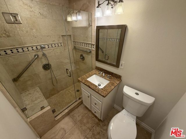1426 S Rita Way, Santa Ana, CA 92704