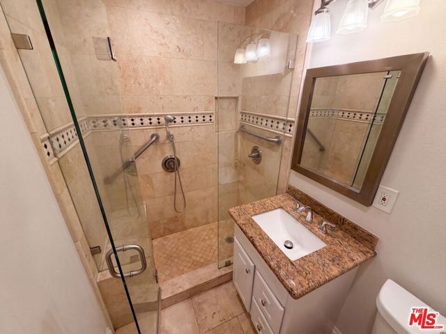 1426 S Rita Way, Santa Ana, CA 92704