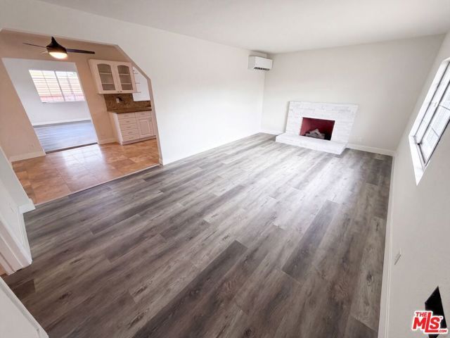 1426 S Rita Way, Santa Ana, CA 92704