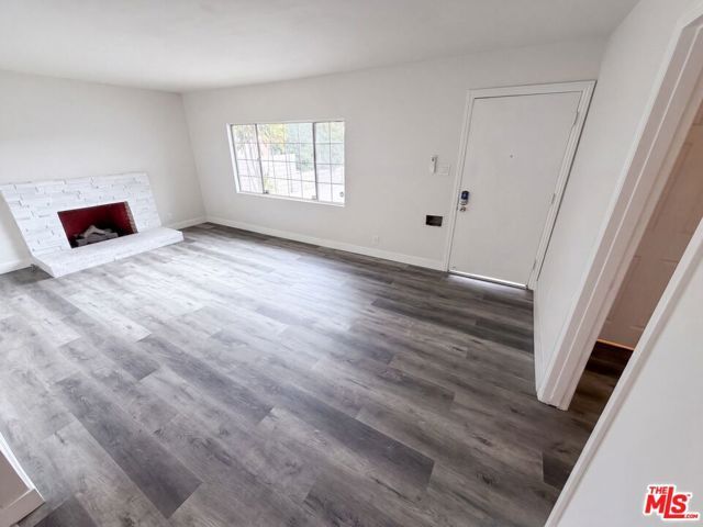 1426 S Rita Way, Santa Ana, CA 92704