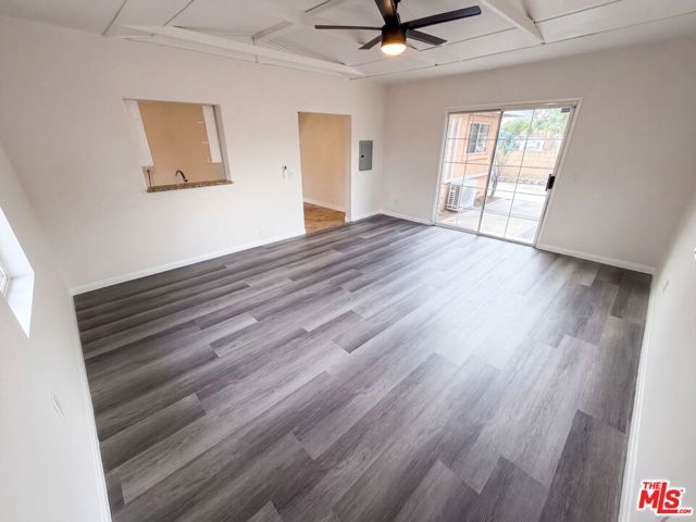 1426 S Rita Way, Santa Ana, CA 92704