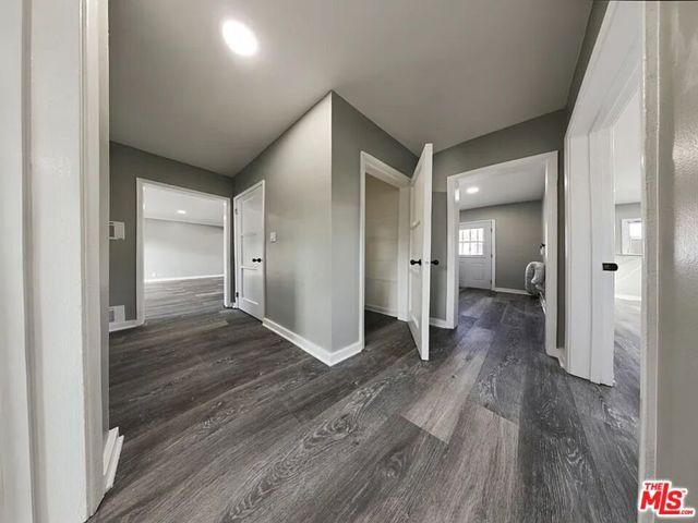 582 Venice Boulevard 2, Los Angeles, CA 90291