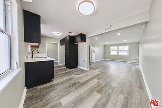 582 Venice Boulevard 2, Los Angeles, CA 90291