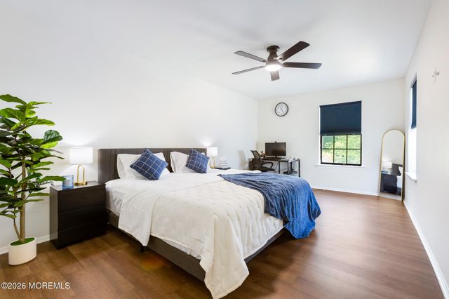 43 Chestnut Way 4-3, Manalapan, NJ 07726