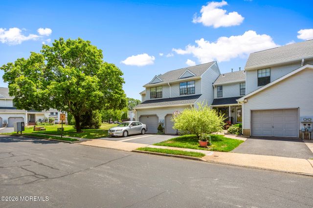 43 Chestnut Way 4-3, Manalapan, NJ 07726
