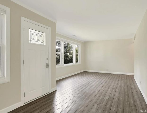 1604 E University Drive, Bloomington, IN 47401