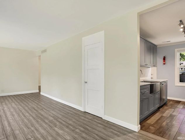 1604 E University Drive, Bloomington, IN 47401