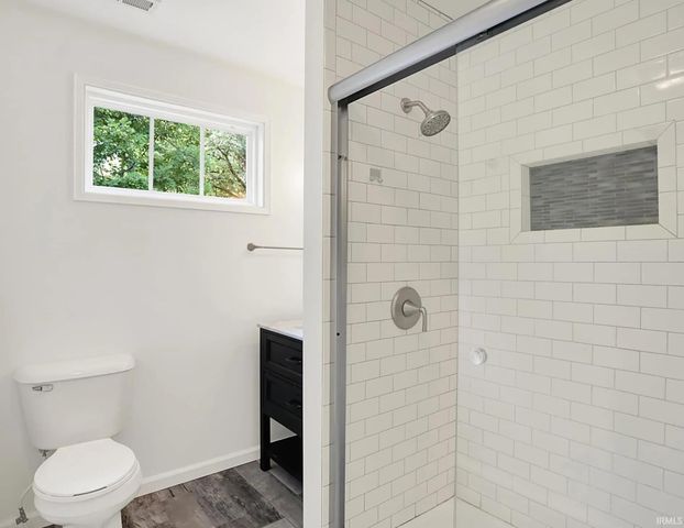 1604 E University Drive, Bloomington, IN 47401