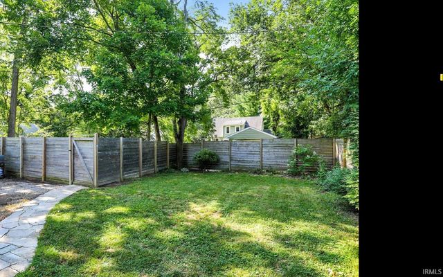 1604 E University Drive, Bloomington, IN 47401