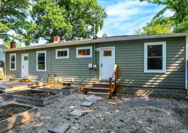 1604 E University Drive, Bloomington, IN 47401