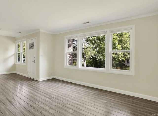 1604 E University Drive, Bloomington, IN 47401