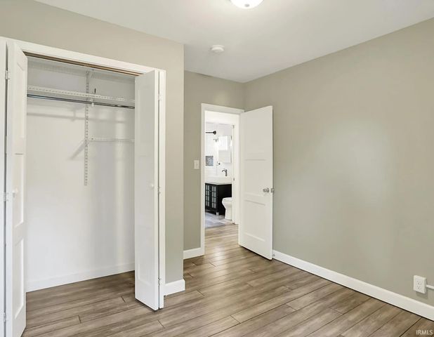 1604 E University Drive, Bloomington, IN 47401