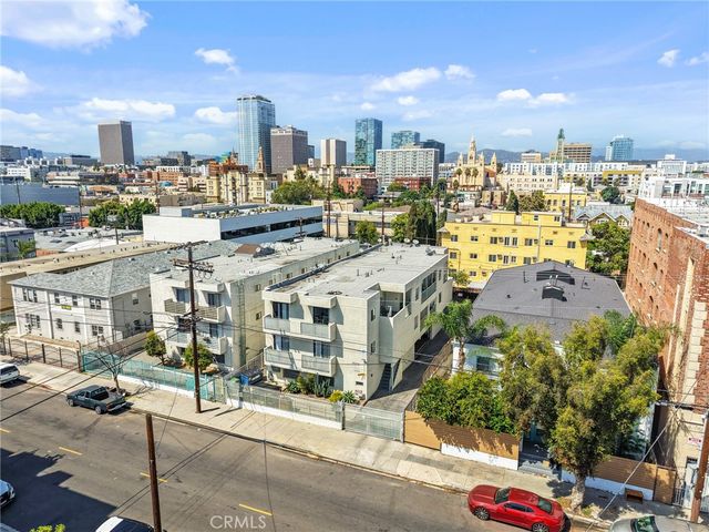 2763 San Marino, Los Angeles, CA 90006
