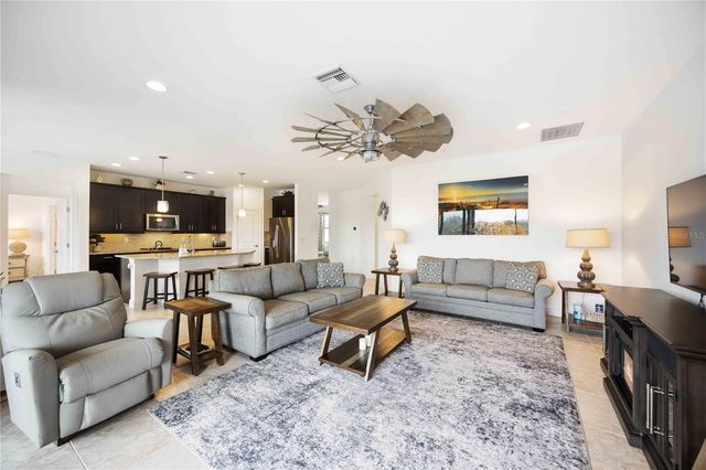 23113 BANBURY WAY 202, Venice, FL 34293