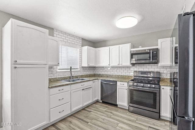 729 Paseo Sereno Drive, Horizon City, TX 79928