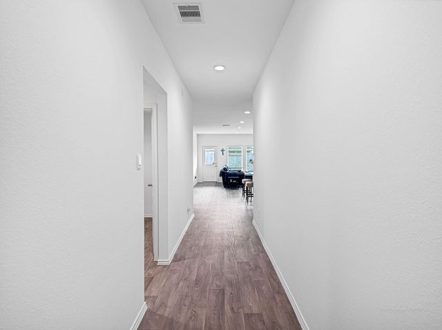 1317 Bison View Lane, Sealy, TX 77474