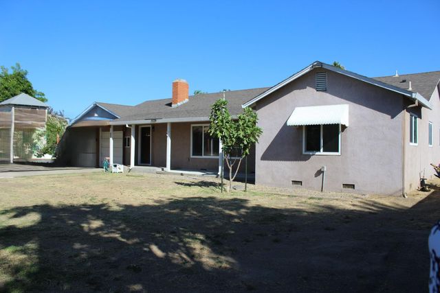 681 Taylor Rd, Lodi, CA 95242