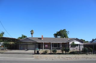 681 Taylor Rd, Lodi, CA 95242