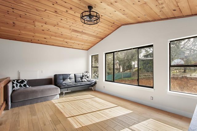 2551 Shirt Tail Trail, Cool, CA 95614