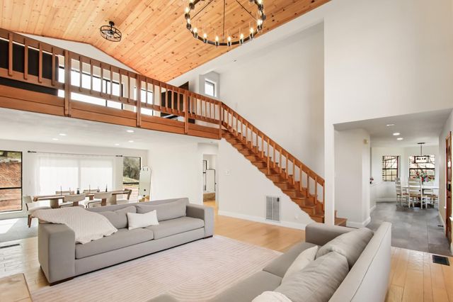 2551 Shirt Tail Trail, Cool, CA 95614