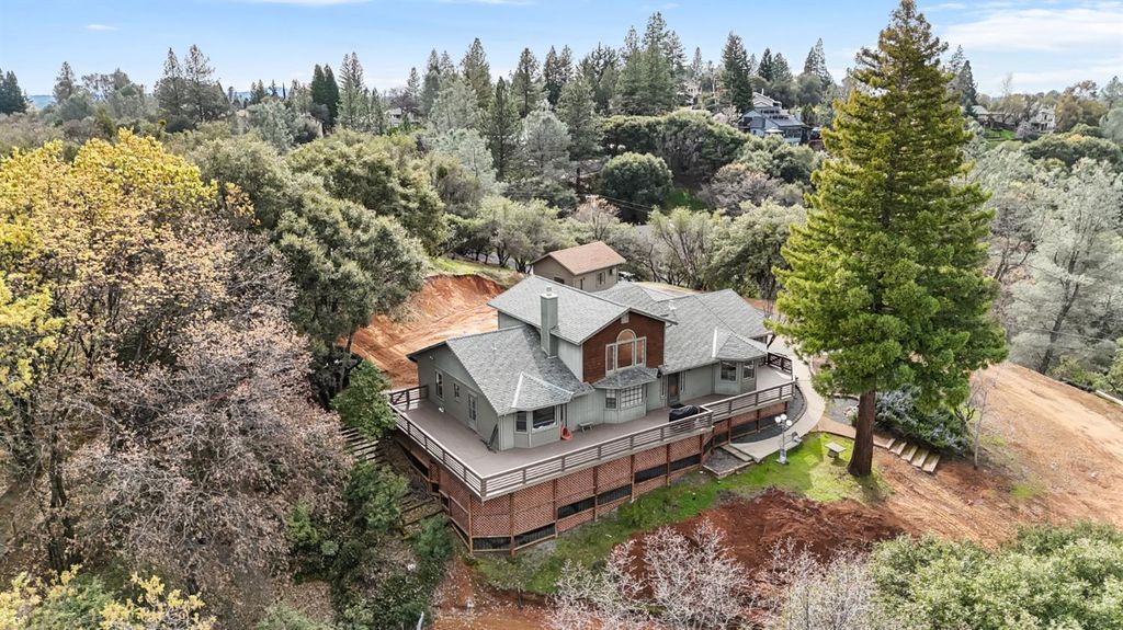 2551 Shirt Tail Trail, Cool, CA 95614