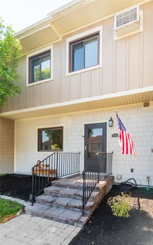 6605 Chelsea Cove Cove N, Hopewell Junction, NY 12533