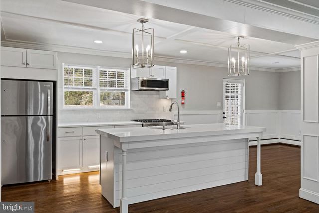 383 UPPER GULPH RD, Strafford, PA 19087