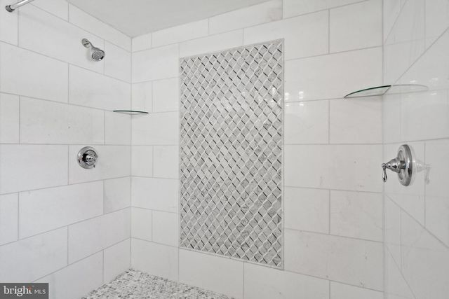 383 UPPER GULPH RD, Strafford, PA 19087