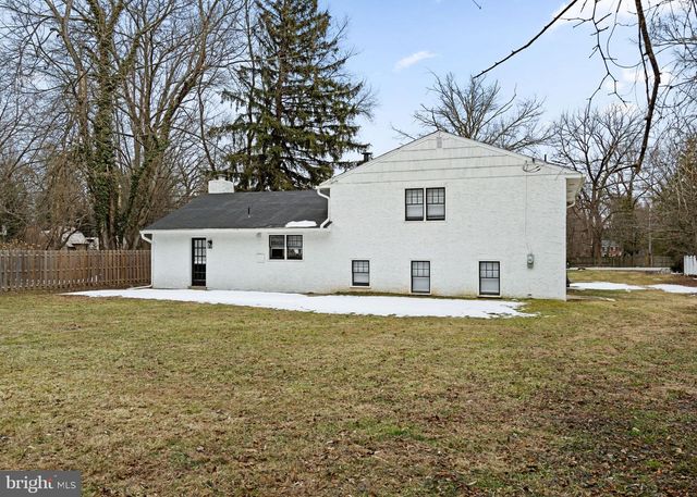 383 UPPER GULPH RD, Strafford, PA 19087