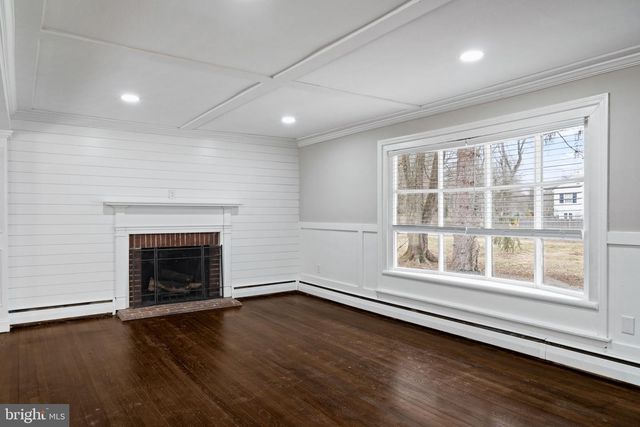 383 UPPER GULPH RD, Strafford, PA 19087