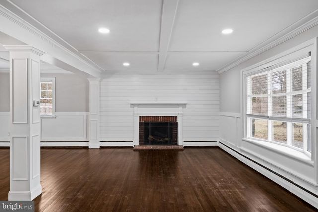 383 UPPER GULPH RD, Strafford, PA 19087