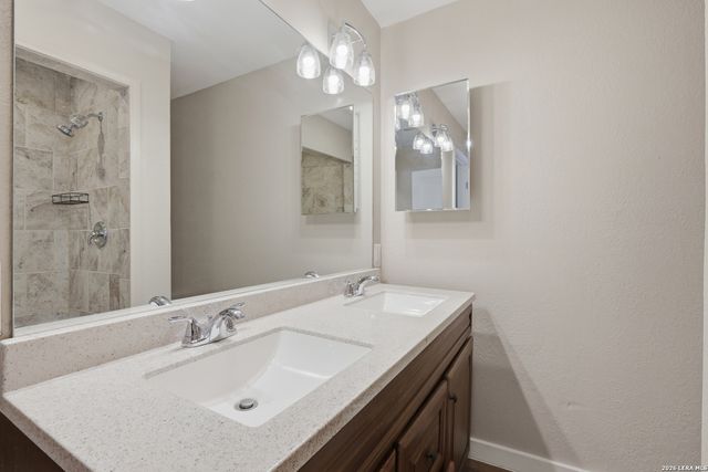 435 W Baylor, San Antonio, TX 78204