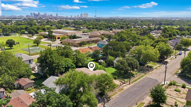 435 W Baylor, San Antonio, TX 78204