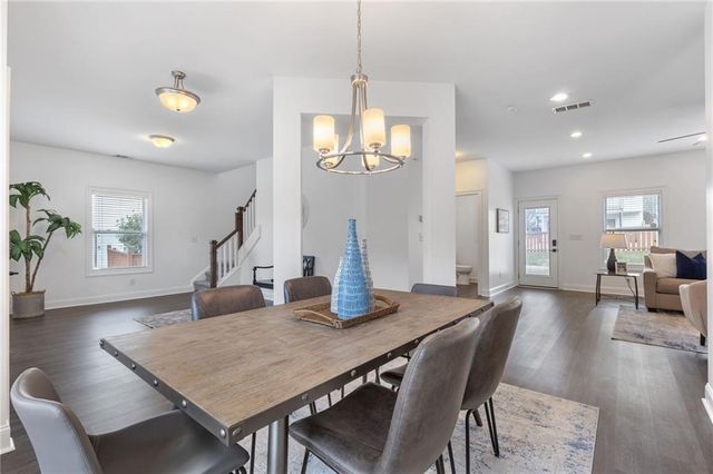 1739 Drew NW Drive, Atlanta, GA 30318