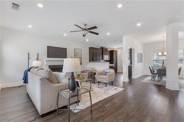 1739 Drew NW Drive, Atlanta, GA 30318