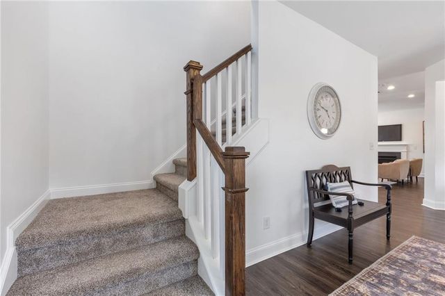 1739 Drew NW Drive, Atlanta, GA 30318