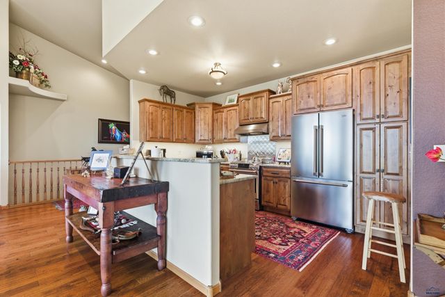 4536 PORTRUSH RD, Rapid City, SD 57702