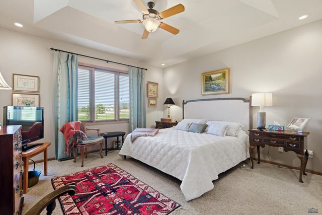 4536 PORTRUSH RD, Rapid City, SD 57702