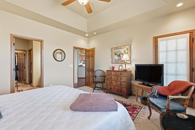 4536 PORTRUSH RD, Rapid City, SD 57702