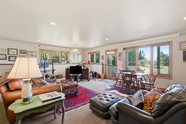 4536 PORTRUSH RD, Rapid City, SD 57702