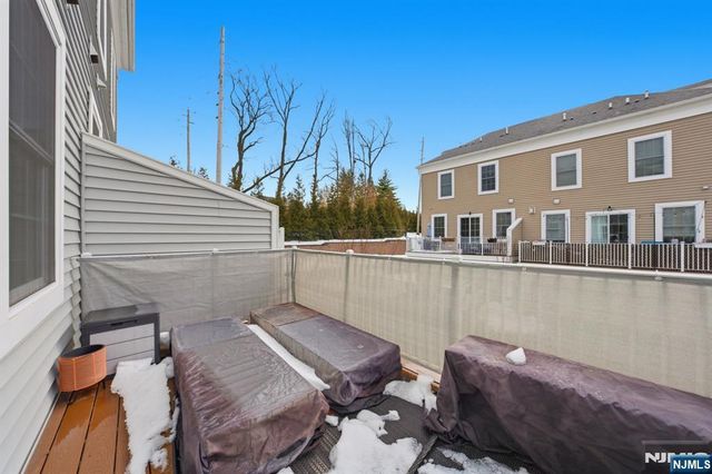 62 Roosevelt Drive, Wood Ridge, NJ 07075