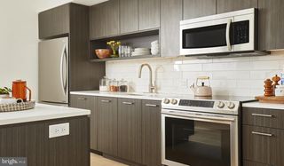 4710 ELM ST #2B-E-0607, Bethesda, MD 20814