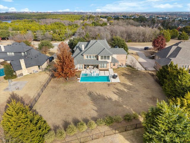 524 Heathland Crossing, Heath, TX 75032