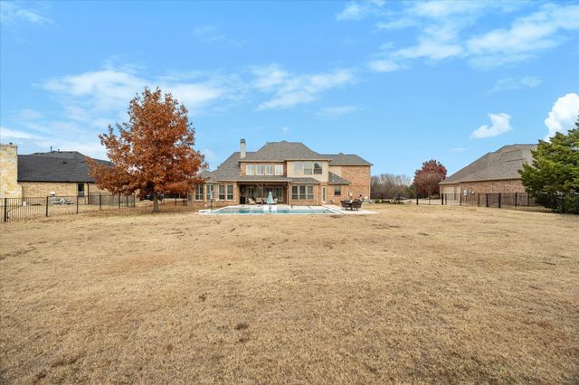 524 Heathland Crossing, Heath, TX 75032