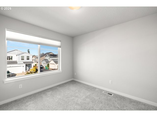 13852 Sw 172ND Ave, Tigard, OR 97140