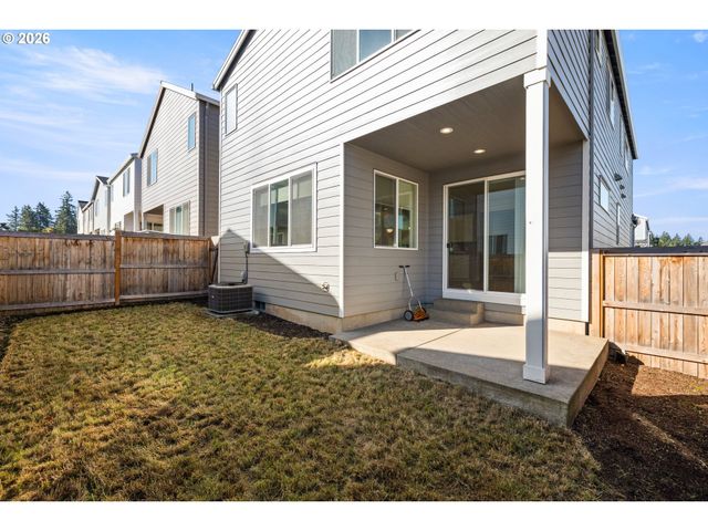 13852 Sw 172ND Ave, Tigard, OR 97140